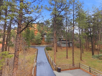 4915 Red Rock Dr, Larkspur, CO 80118
