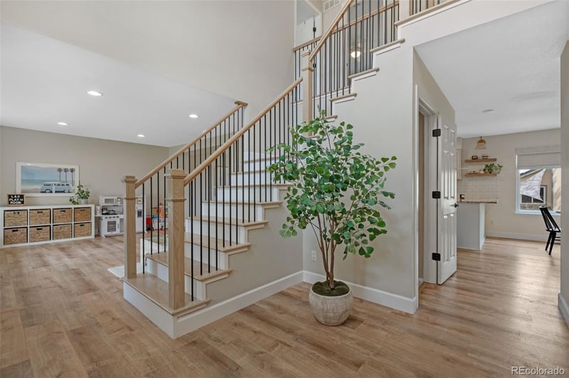 9272 S Crestmore Way, Highlands Ranch, CO 80126