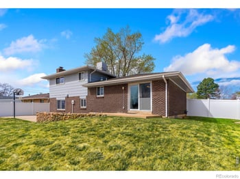 744 Bermont Dr, Lafayette, CO 80026