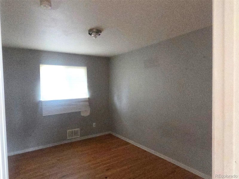 8701 Oakwood St, Westminster, CO 80031