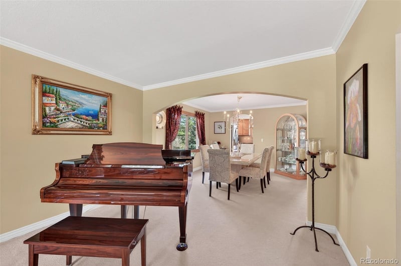 173 Willowleaf Dr, Littleton, CO 80127