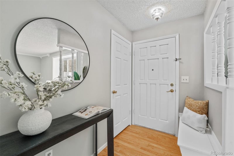 2701 Jasper St, Aurora, CO 80013