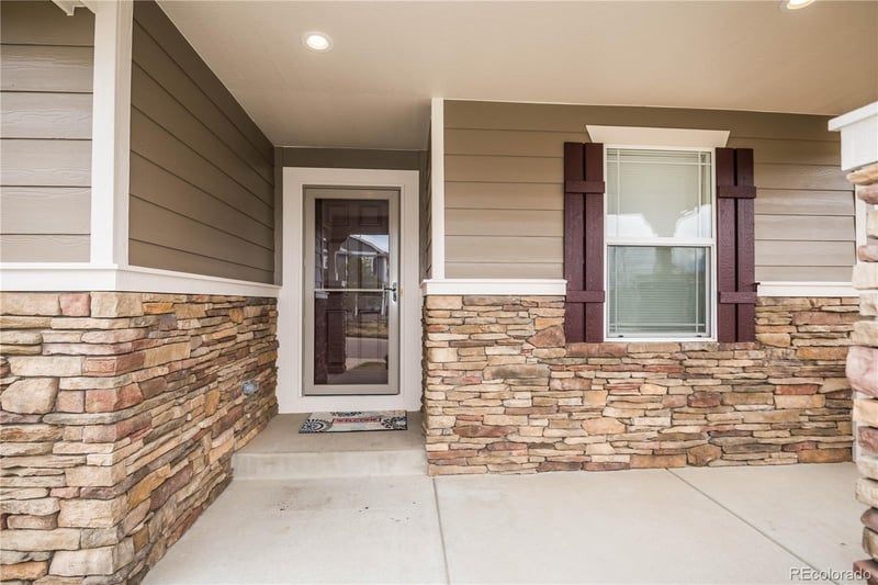 5887 Raleigh Cir, Castle Rock, CO 80104