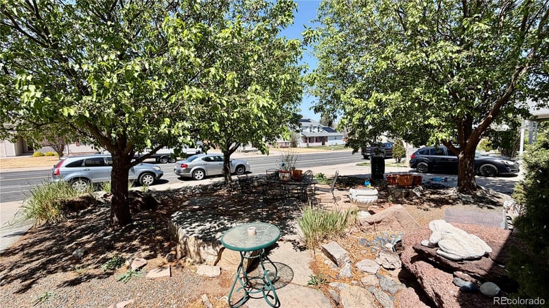 162 50th Avenue Pl, Greeley, CO 80634