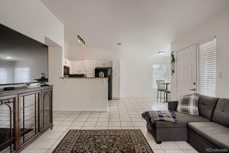 8437 Thunder Ridge Way #204, Highlands Ranch, CO 80126