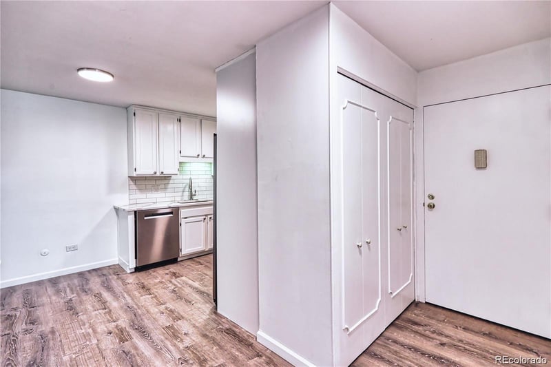610 Alton Way #2B, Denver, CO 80247