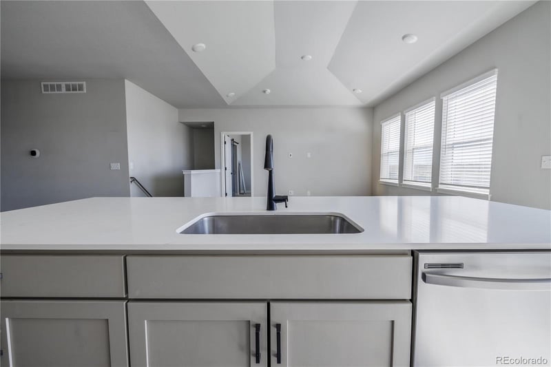 1116 Coyote Ln, Wiggins, CO 80654