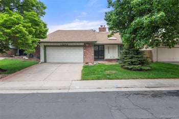 12552 Bates Cir, Aurora, CO 80014