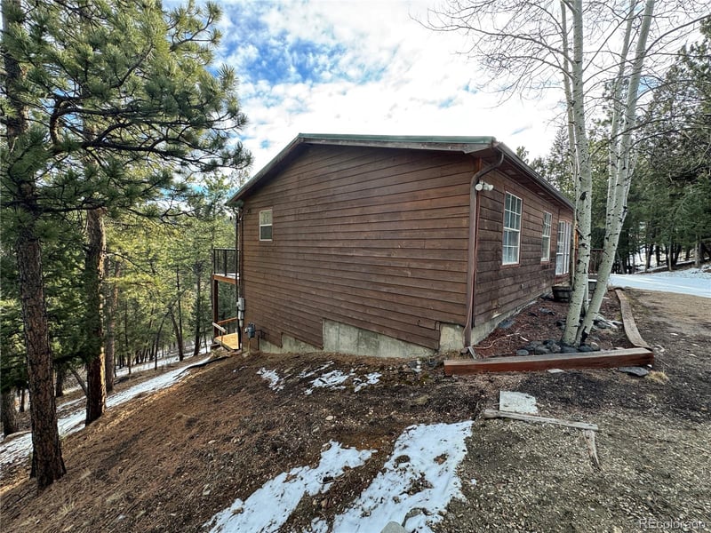 1534 Roland Dr, Bailey, CO 80421