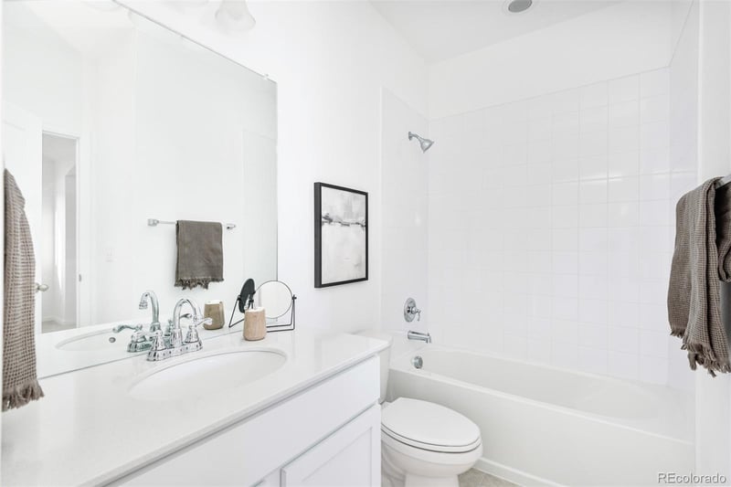 3669 Lisbon Ct, Aurora, CO 80013