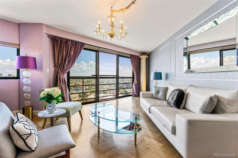 100 Park Ave #2006, Denver, CO 80205