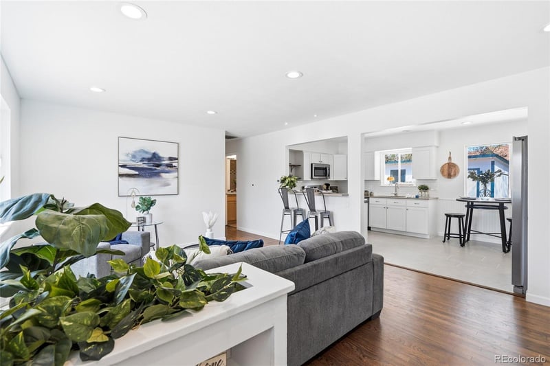 1618 Centennial Dr, Longmont, CO 80501