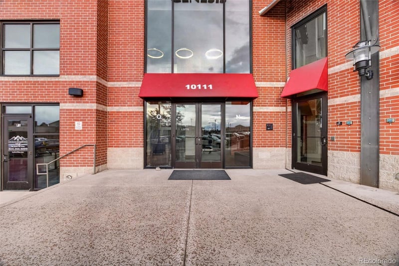 10111 Inverness Main St #302, Englewood, CO 80112