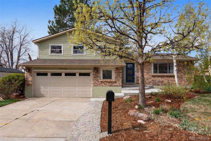 6945 Braun Ct, Arvada, CO 80004