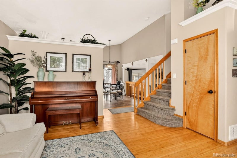 5479 Valdai St, Aurora, CO 80015