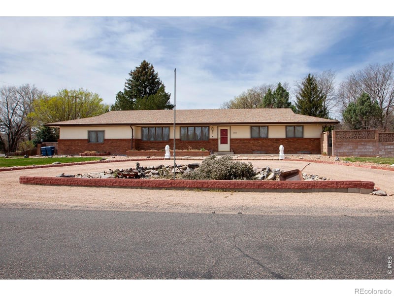 14011 Summit Dr, Sterling, CO 80751