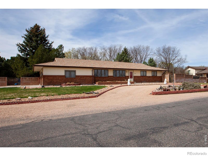 14011 Summit Dr, Sterling, CO 80751