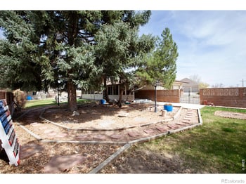 14011 Summit Dr, Sterling, CO 80751