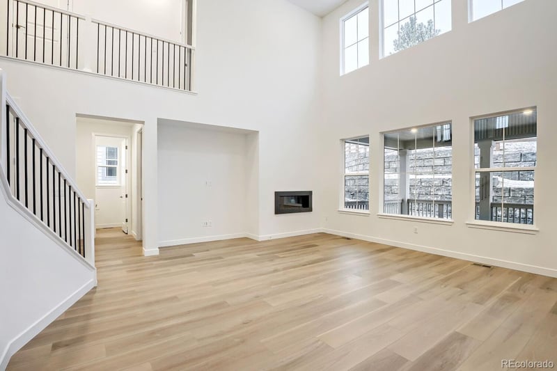 24704 Kettle Ct, Aurora, CO 80016