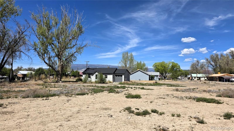 1045 -1055 9th , Delta, CO 81416