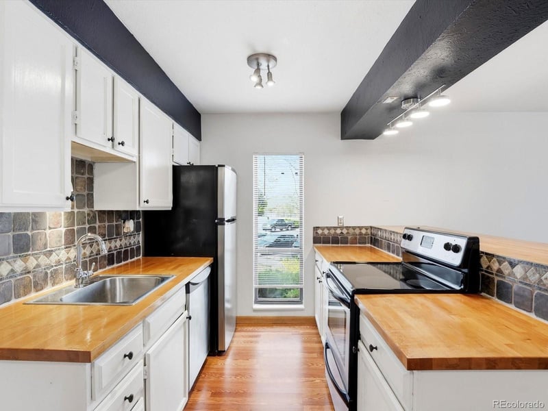 695 Manhattan Dr #109, Boulder, CO 80303