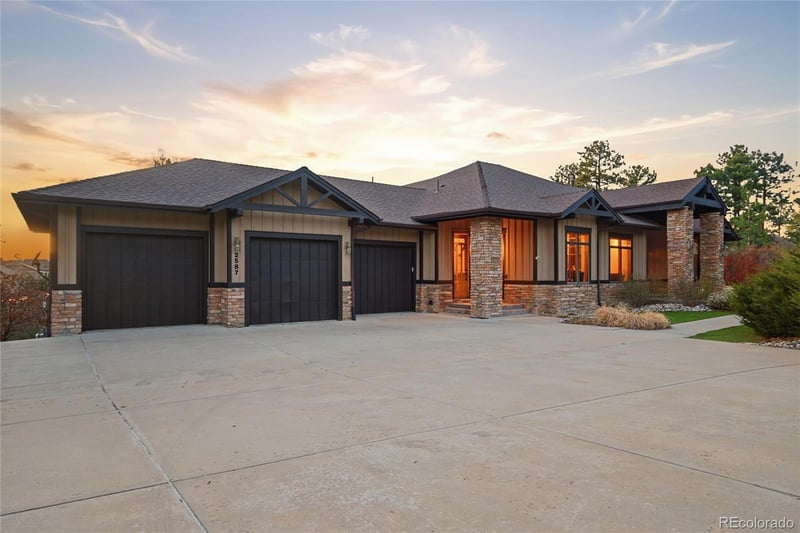 2587 Black Pine Dr, Castle Rock, CO 80104