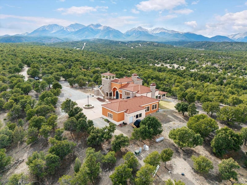 14410 Hwy 285 , Salida, CO 81201