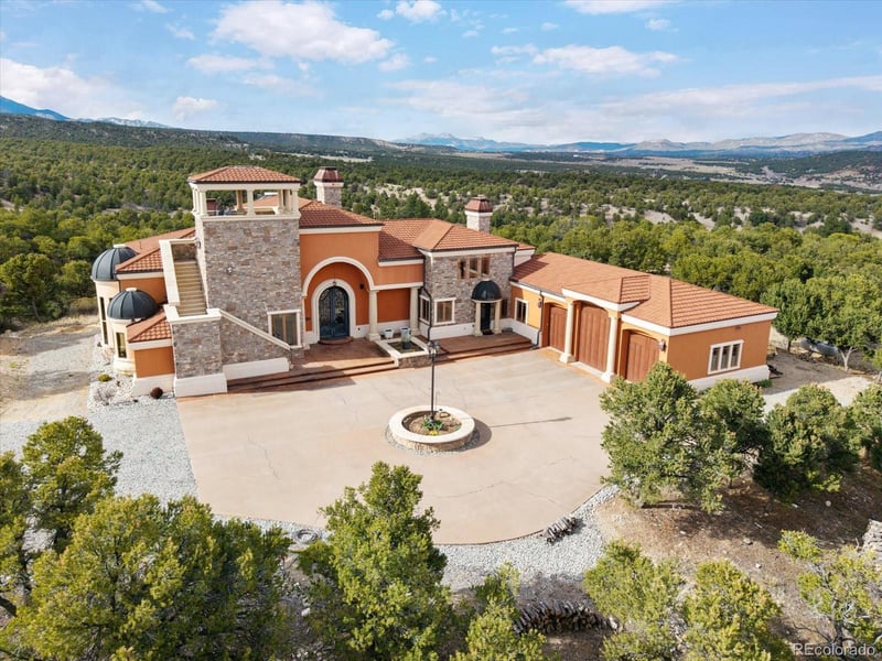 14410 Hwy 285 , Salida, CO 81201