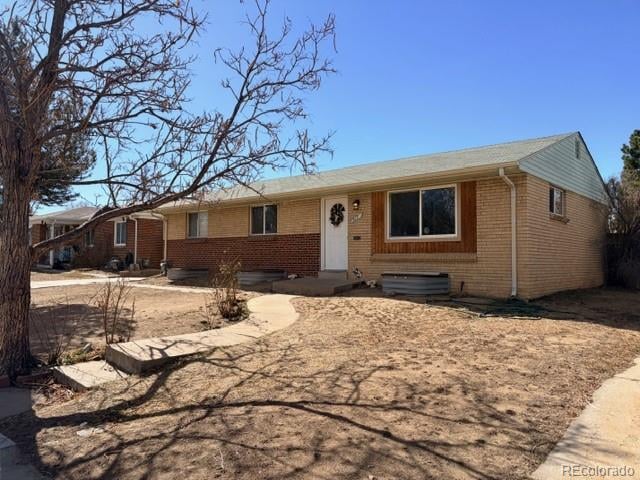 517 Florence St, Aurora, CO 80010