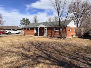 129 Del Mar Cir, Aurora, CO 80011