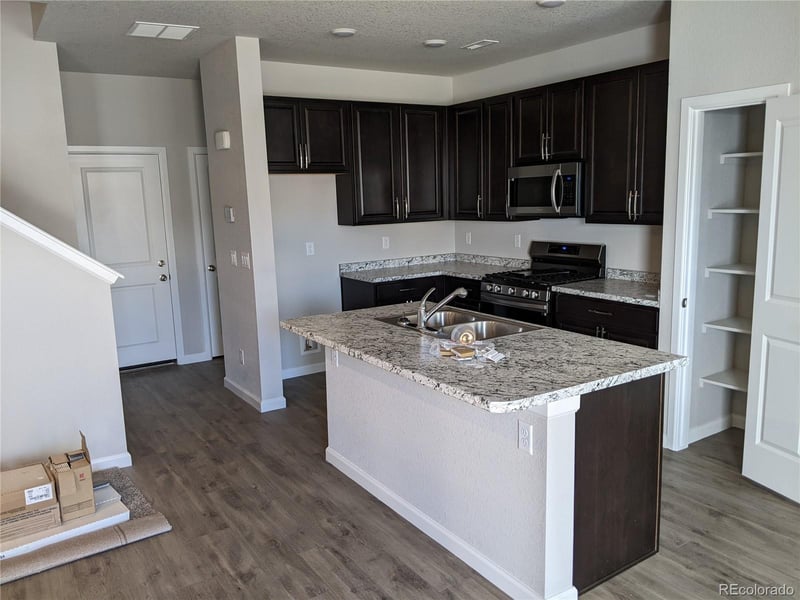 5331 Mountain Vista Hts, Colorado Springs, CO 80924