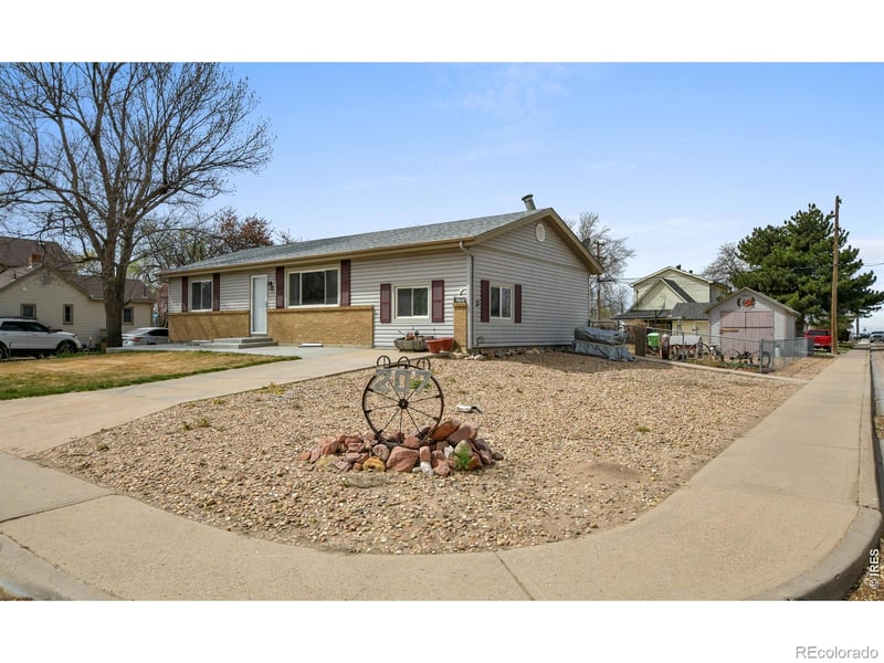 207 3rd St, Kersey, CO 80644