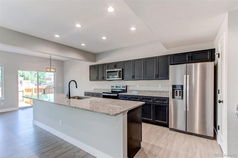 408 Molly Ln, Fort Morgan, CO 80701