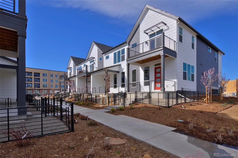 3132 Bonfils Pl, Denver, CO 80236