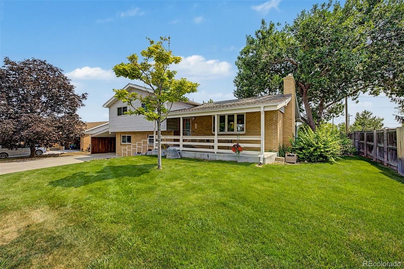 562 Melody Dr, Northglenn, CO 80260