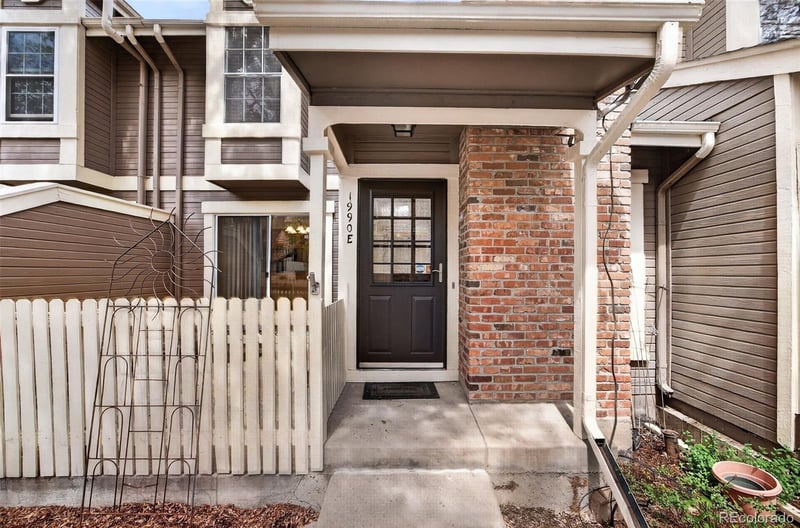 1990 Helena St #E, Aurora, CO 80013