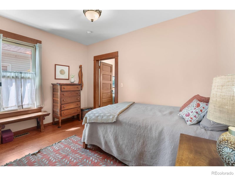 7 6th Ave, Longmont, CO 80501