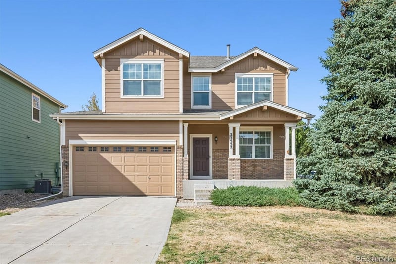 23552 Alabama Dr, Aurora, CO 80018