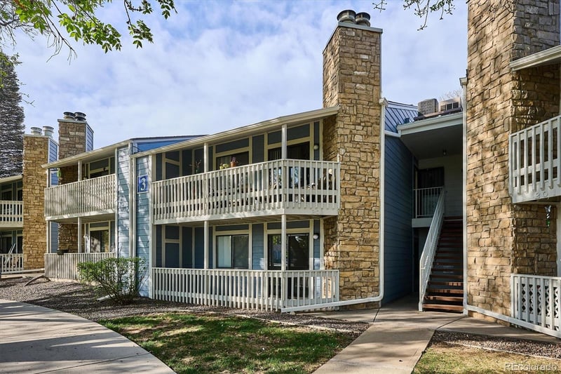 8335 Fairmount Dr #3-102, Denver, CO 80247