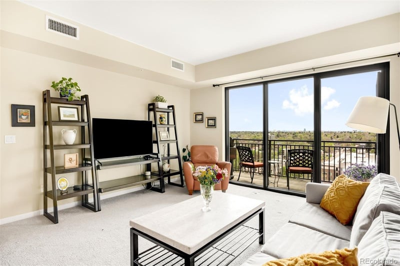 2990 17th Ave #1502, Denver, CO 80206