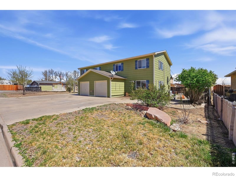 520 Pine St #520/530, Keenesburg, CO 80643