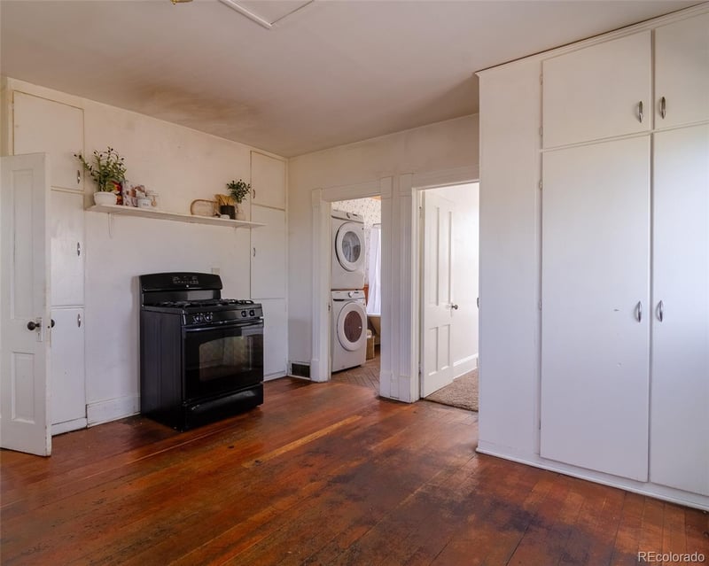 445 Hover St, Longmont, CO 80501