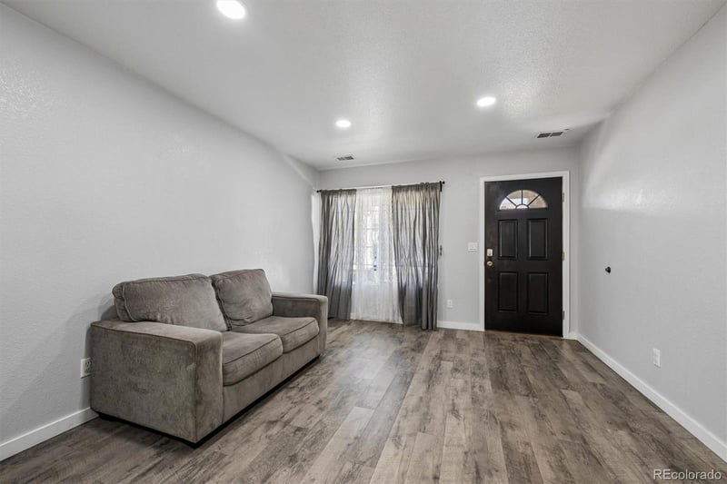 21440 Randolph Pl, Denver, CO 80249