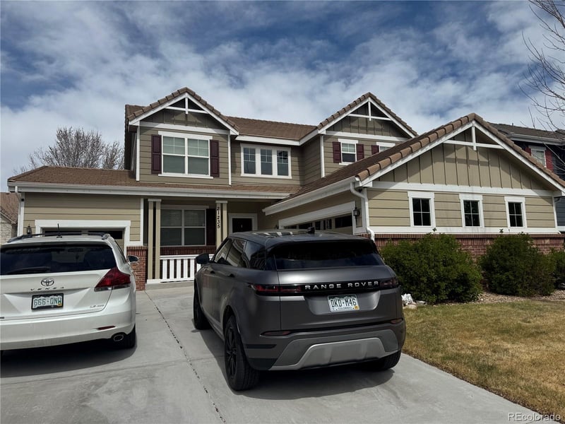 21235 Grand Dr, Aurora, CO 80015