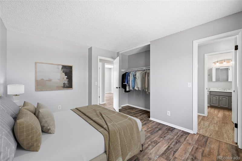 2008 Idalia St, Aurora, CO 80013