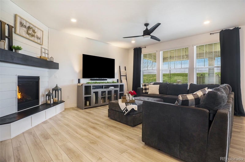 8078 Yantley Ct, Aurora, CO 80016