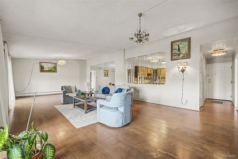 9655 Center Ave #6D, Denver, CO 80247