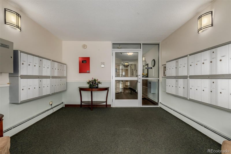 9655 Center Ave #6D, Denver, CO 80247