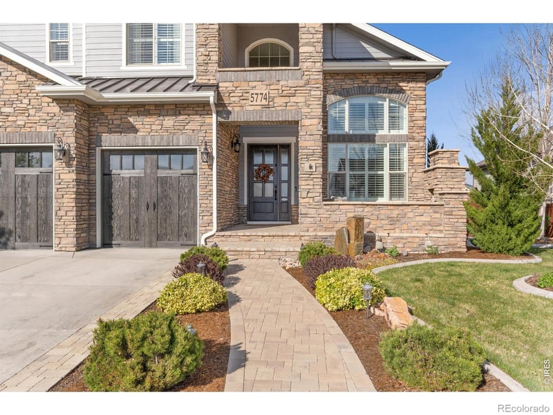 5774 Riverbluff Dr, Timnath, CO 80547