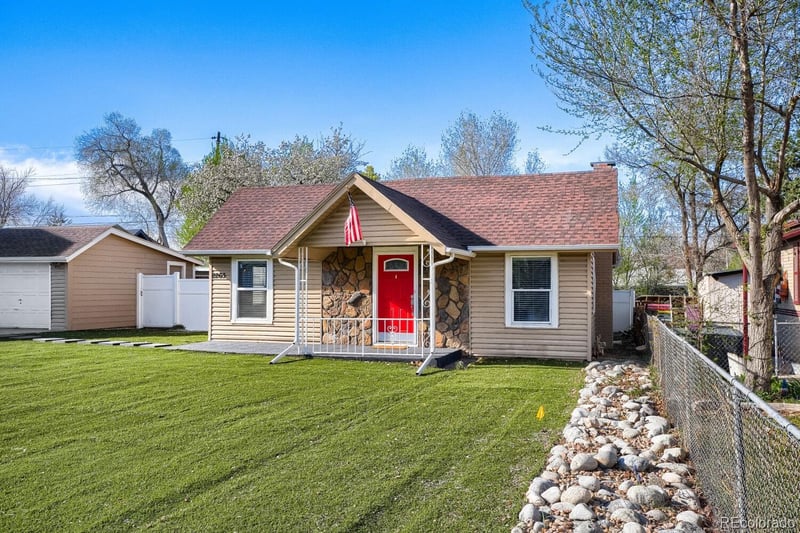 2263 Parkhill Ave, Littleton, CO 80120